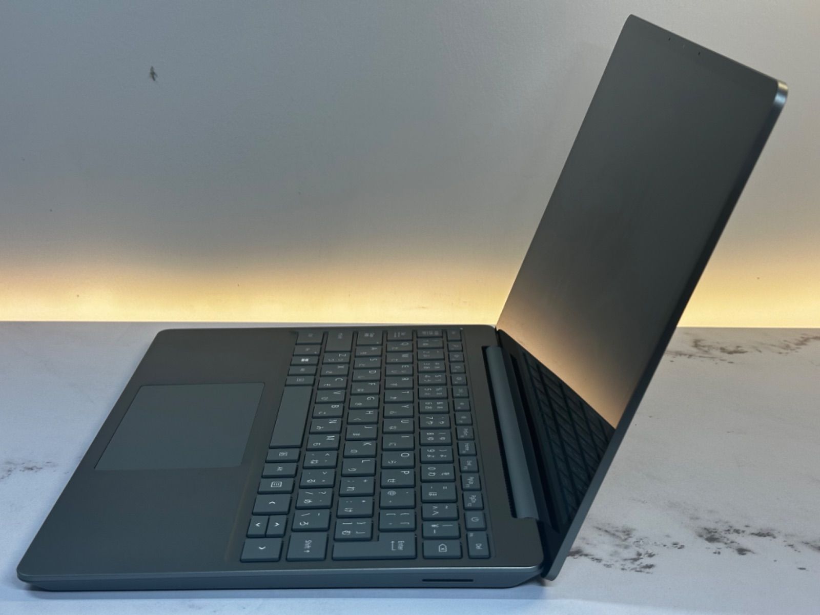 準未使用 Surface Laptop Go2 セージ i5 8 SSD 128 - メルカリ