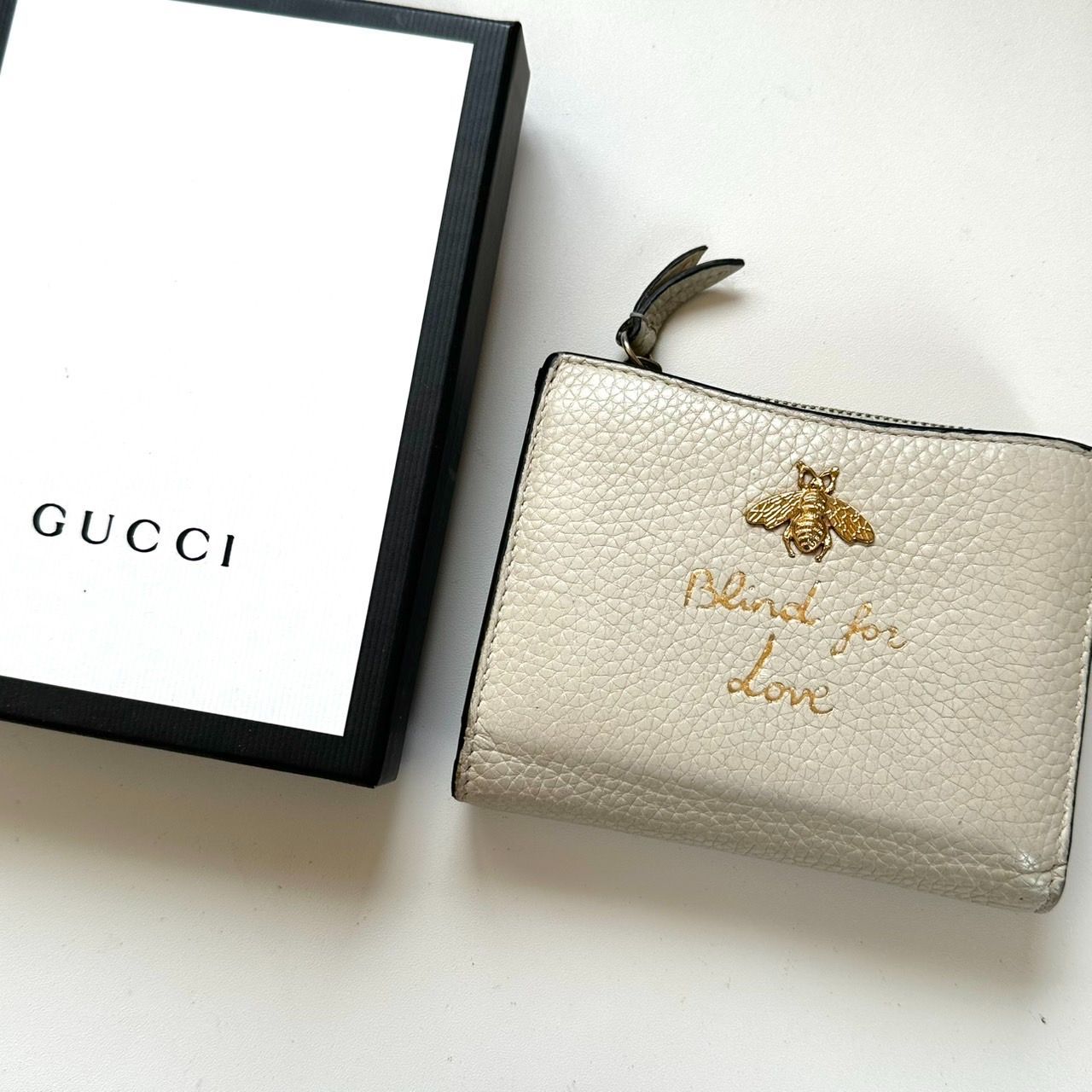 グッチ GUCCI 二つ折り財布 アニマリエ 蜂 - メルカリ