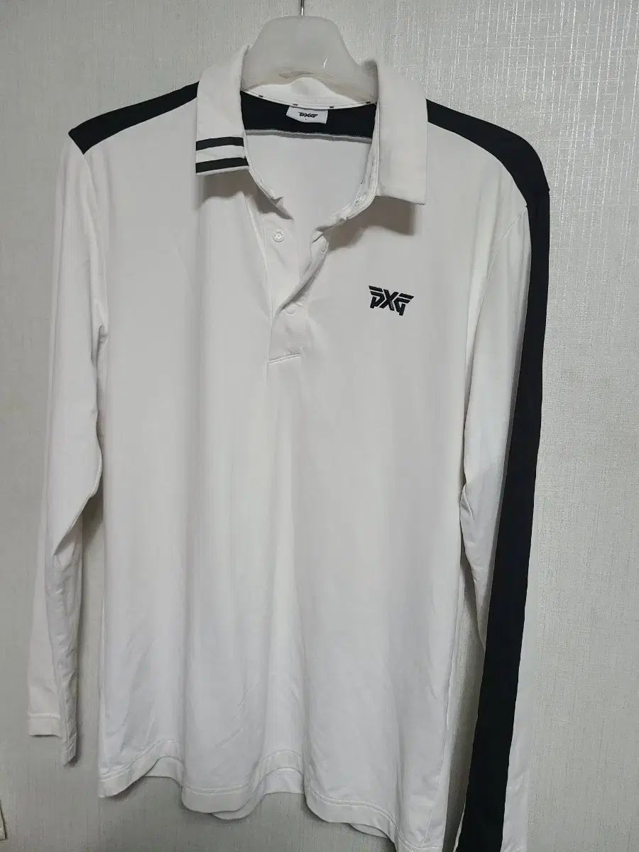 簡約な PXG ホワイト ブラック ライン 長袖 ゴルフ Tシャツ