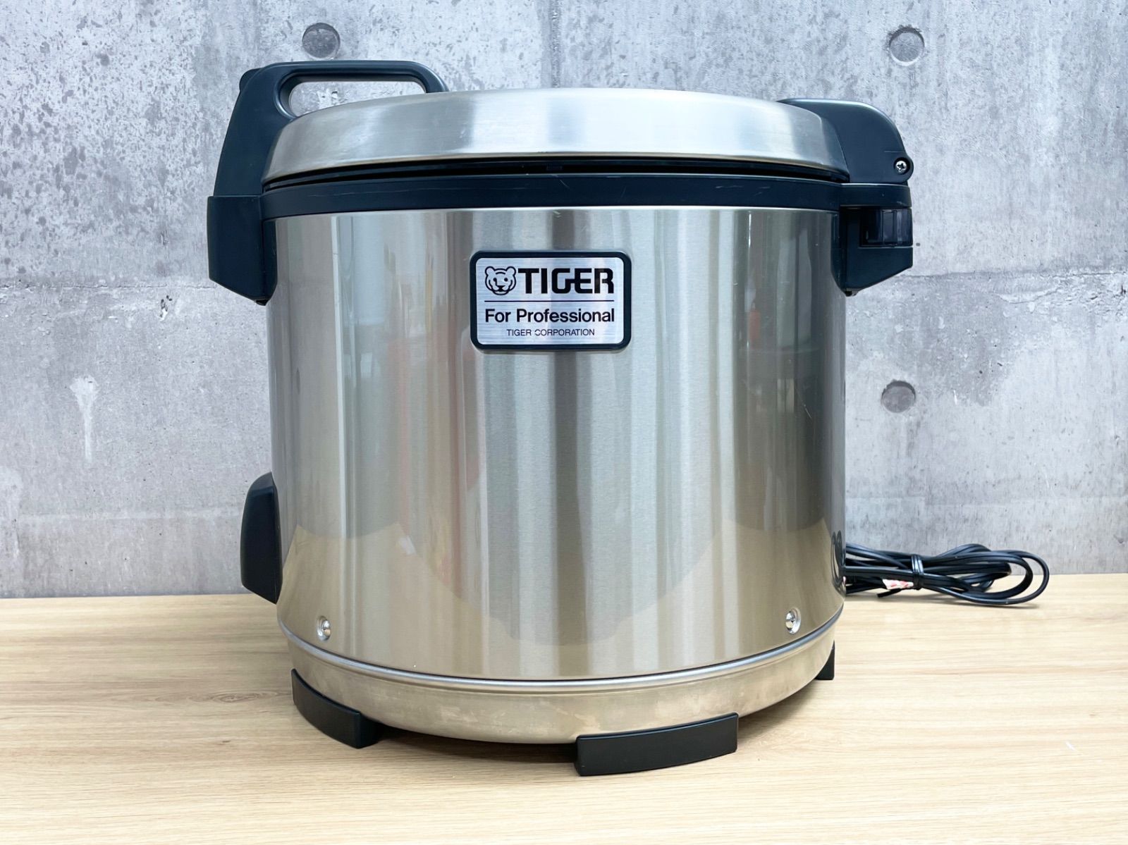 タイガー魔法瓶業務用炊飯器 2升 1410W ステンレス JNO-A361XS