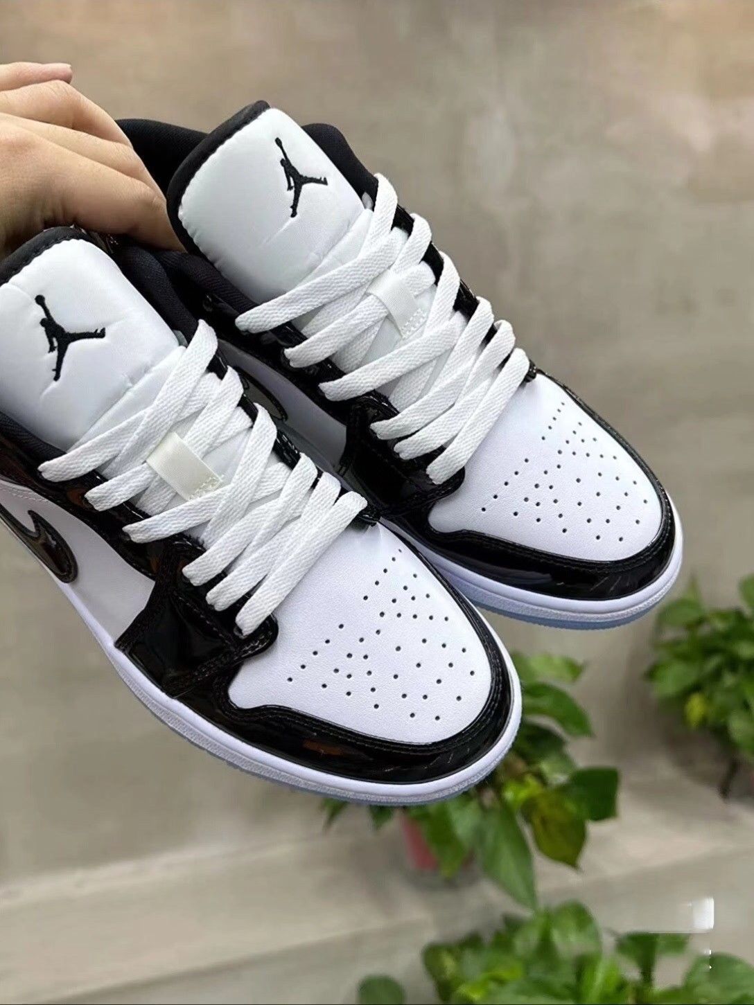 大特価?新品箱付 未使用 Nike Air Jordan 1 Low 