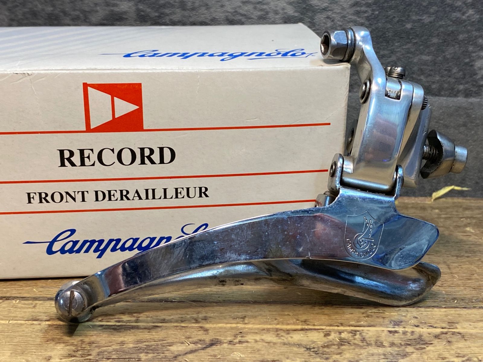 カンパニョーロ campagnolo レコード record フロントハブ 32H