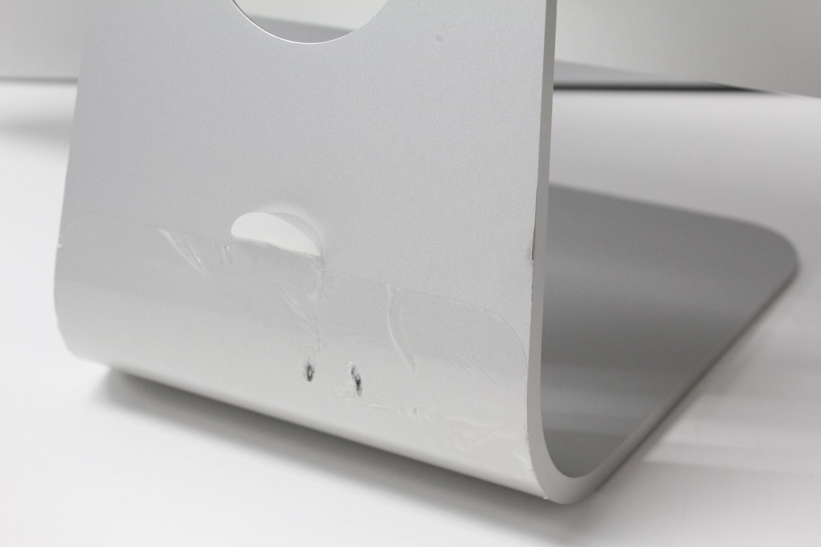 iMac（21.5インチ,2017）HDD1TB/8GB〈MMQA2J/A〉④