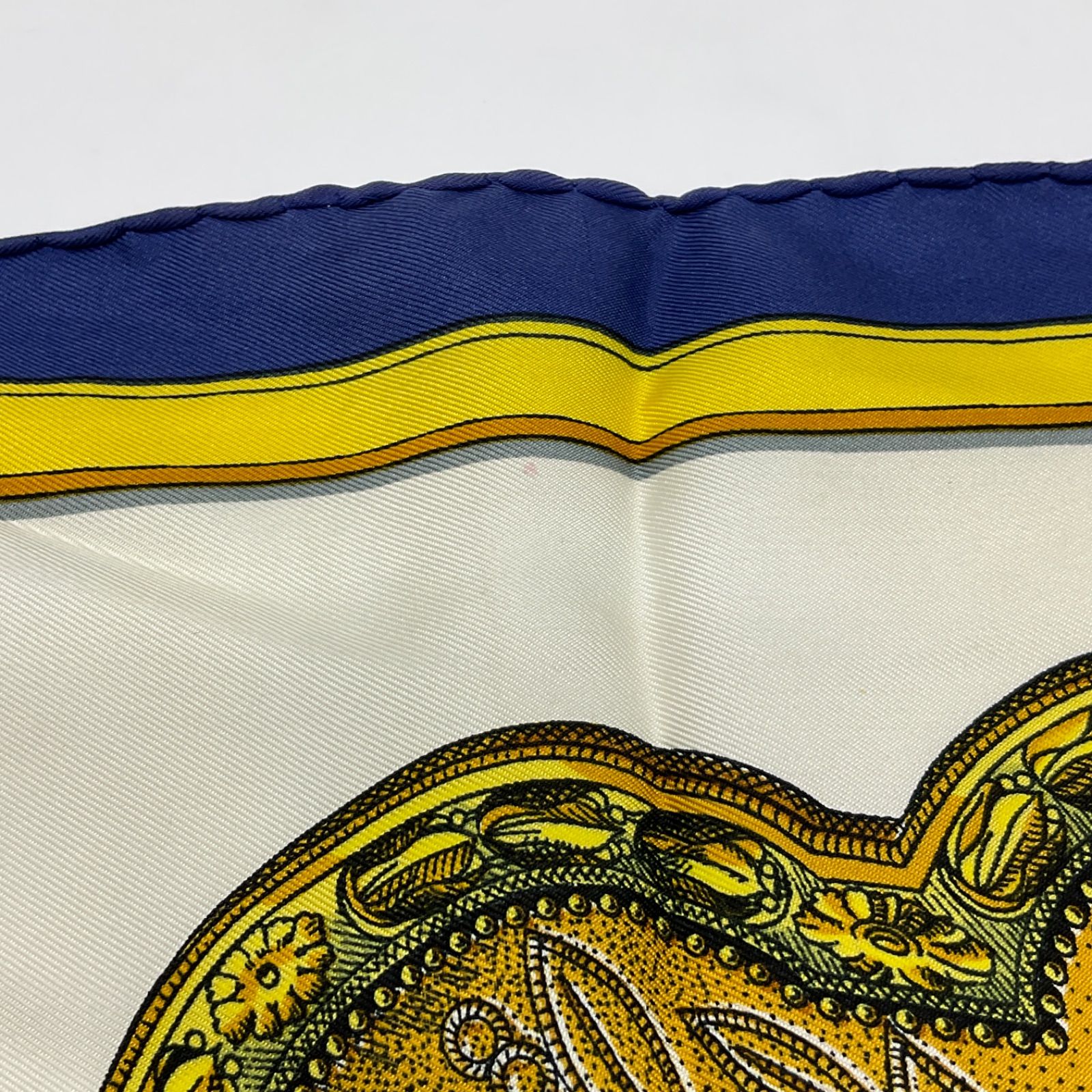 HERMES エルメス スカーフ カレ90 GRAND APPARAT グランアパラ盛装の馬