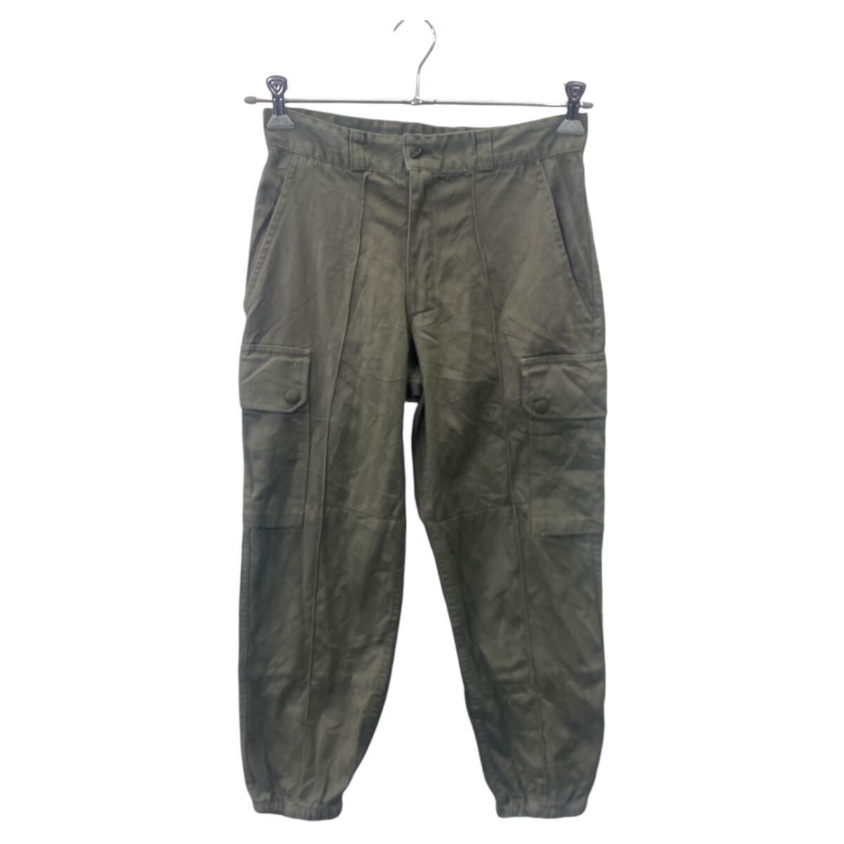 フランス軍 カーゴパンツ W30相当 オリーブ系 古着卸 アメリカ仕入 2410-470