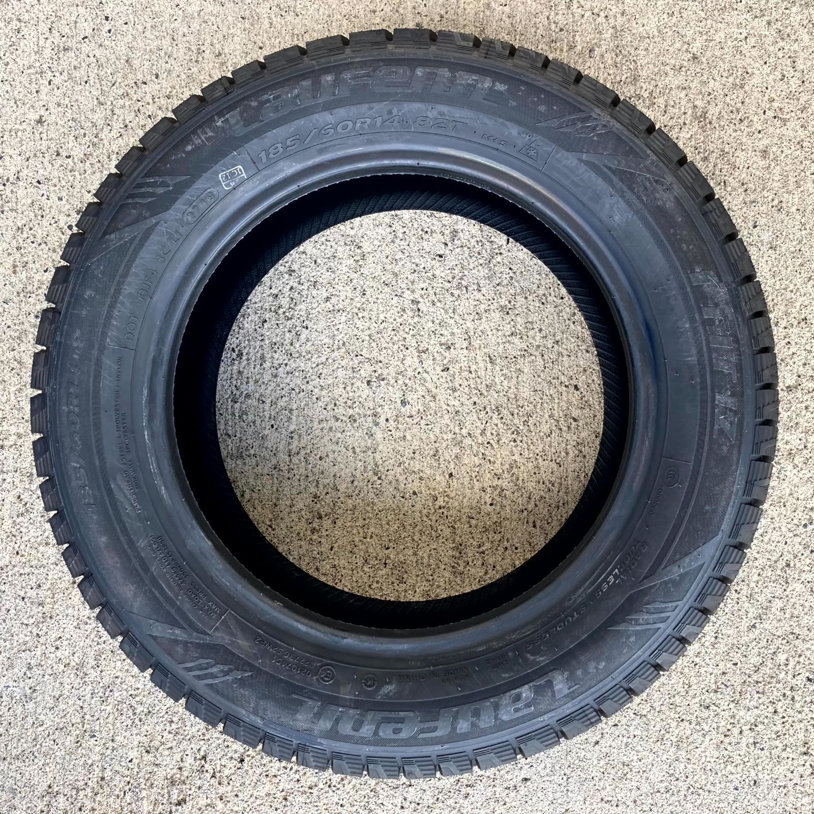 新品 ラウフェン I FIT IZ LW51 185/60R14 82T 2019年 スタッドレス 4