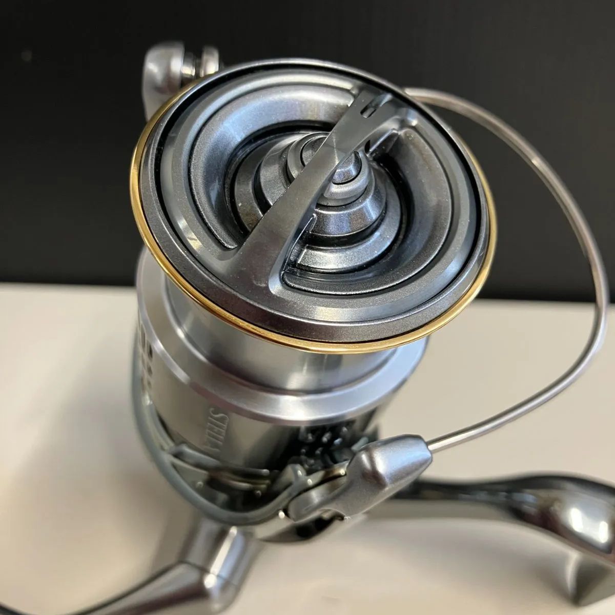 併売】SHIMANO シマノ 18 ステラ SW C3000 MHG スピニングリール 併売】SHIMANO シマノ 18 ステラ SW C3000 MHG スピニングリール
