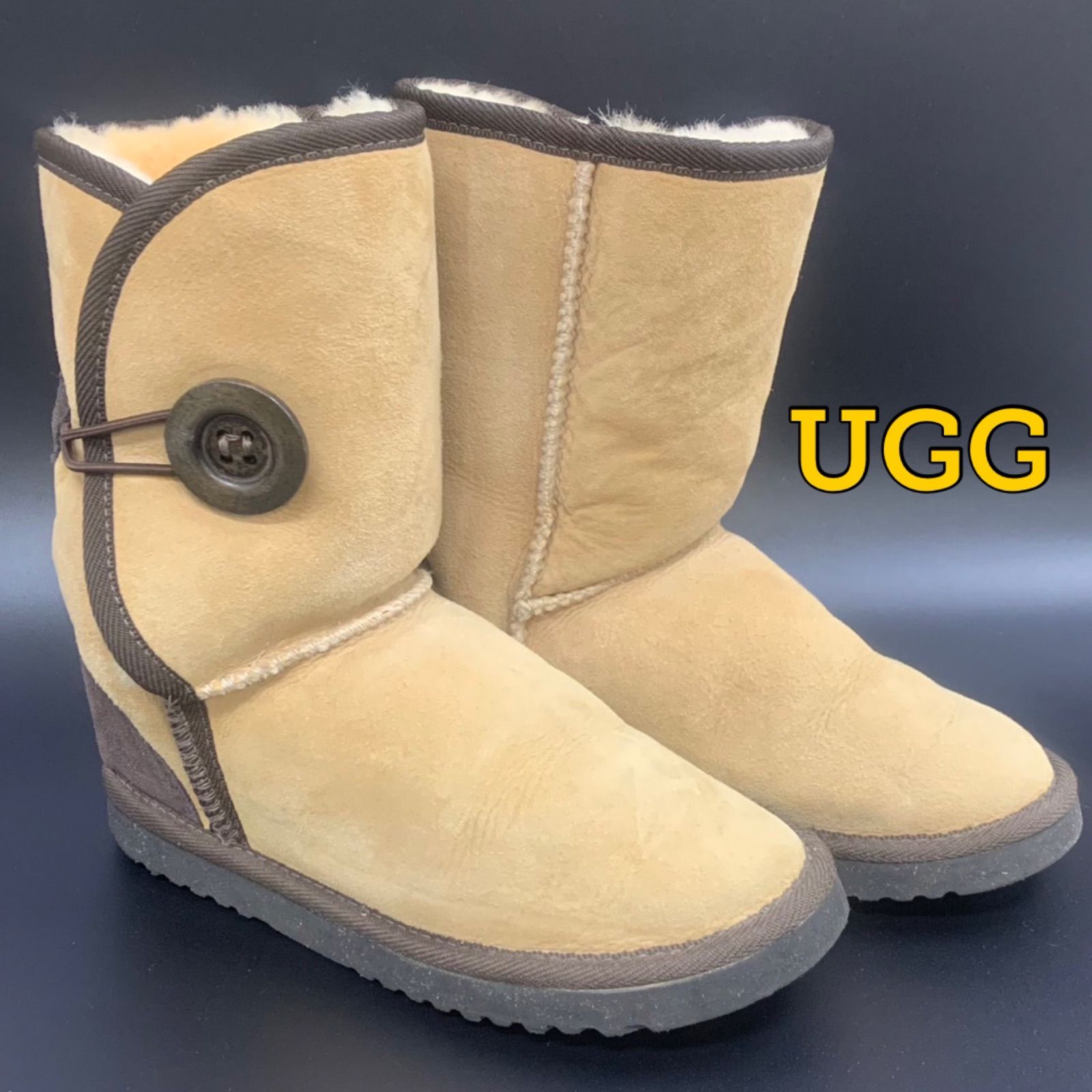 美品☆UGG アグ ムートンブーツ チックエンパイア ショートブーツ