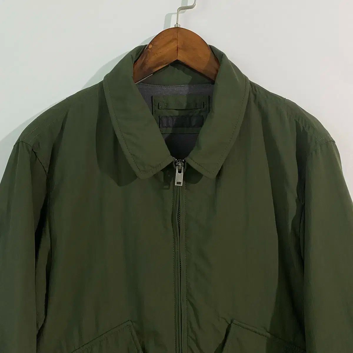 UNIQLO(ユニクロ) カーキ ブルゾン ジャケット UNIQLO（ユニクロ）の