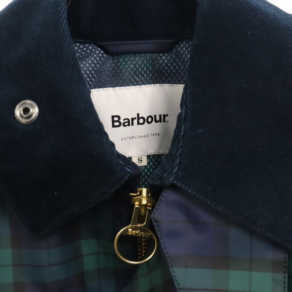 Barbour × Beams グリーンの格子柄コート デニムと《Barbour》のアウターが