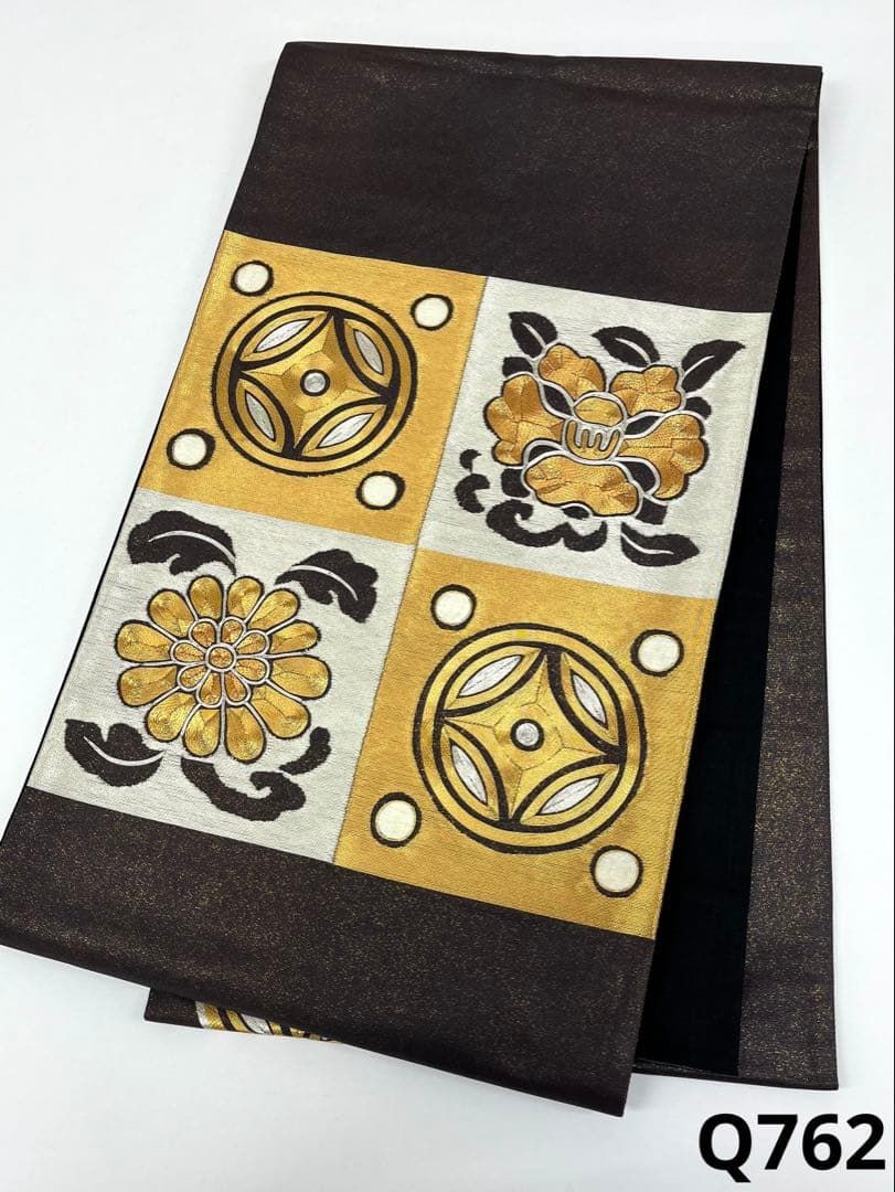 刺繍 銀通し 袋帯 軽い生地感 銀駒 金彩 銀彩 新品未使用品 お太鼓柄 刺繍 銀通し 袋帯 軽い生地感 銀駒 金彩 銀彩 新品未使用品