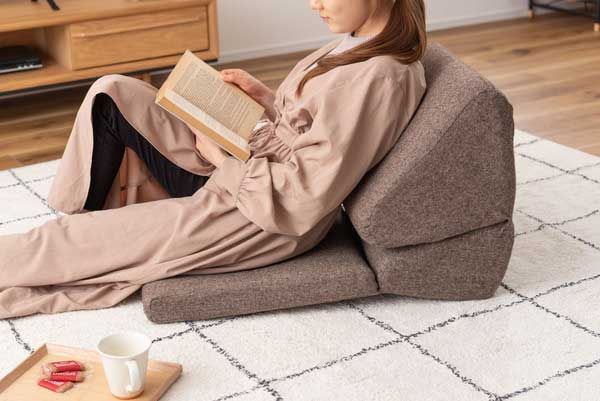 W46×D69-90×H37-45×SH5cm