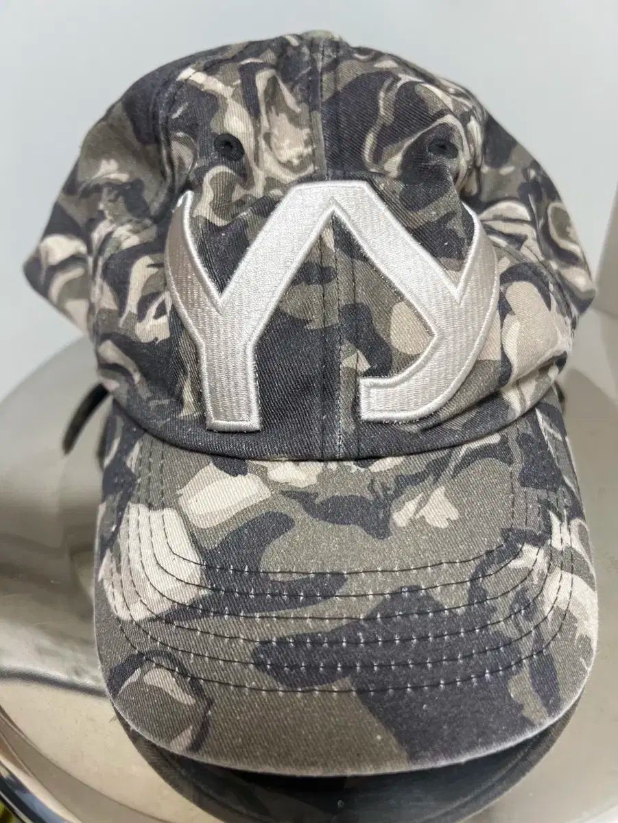 Y Y Y Y を開く カモフラージュ ボールキャップ
