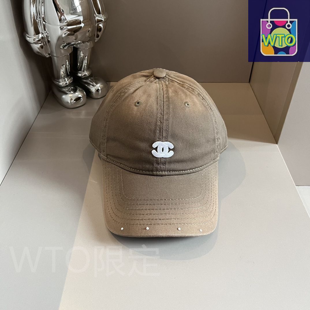 Chanel（シャネル）のグラデーションベースボールキャップ -WTO