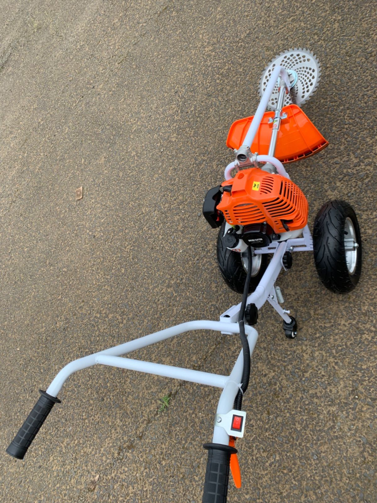 【新品】らくらく手押し式エンジン草刈機 52cc◆超ハイパワー×手押しで快適作業 新品】らくらく手押し式エンジン草刈機 52cc◇超ハイパワー