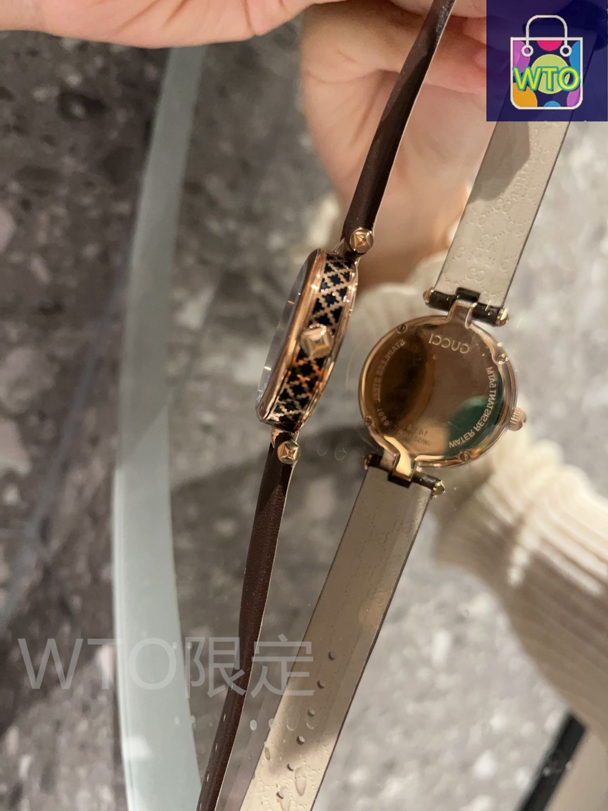 今日特価】Gucci グッチ スイス製クォーツムーブメントを搭載