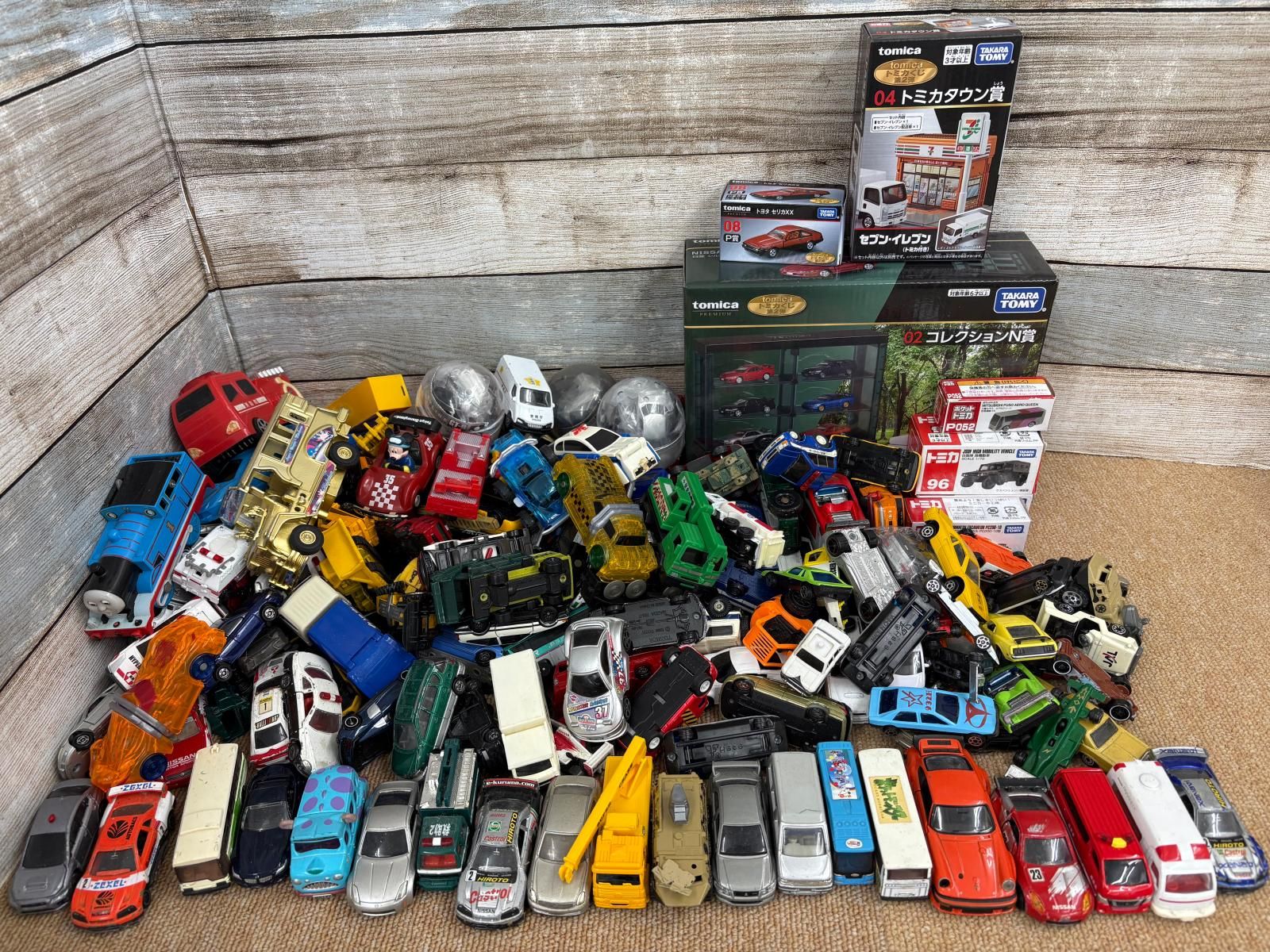 中古品】TOMY TOMICA トミカ WELLY Hotwheels ミニカー 大量180台