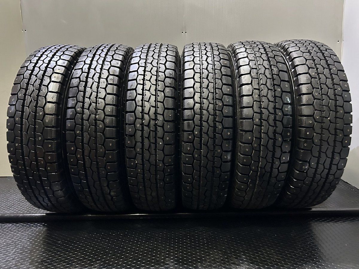 DUNLOP SPLT21 205|85R16 117|115L LT 16インチ ライトトラック用 スパイクタイヤ 6本 バリ溝 デュトロ エルフ ダイナ等 KTS315