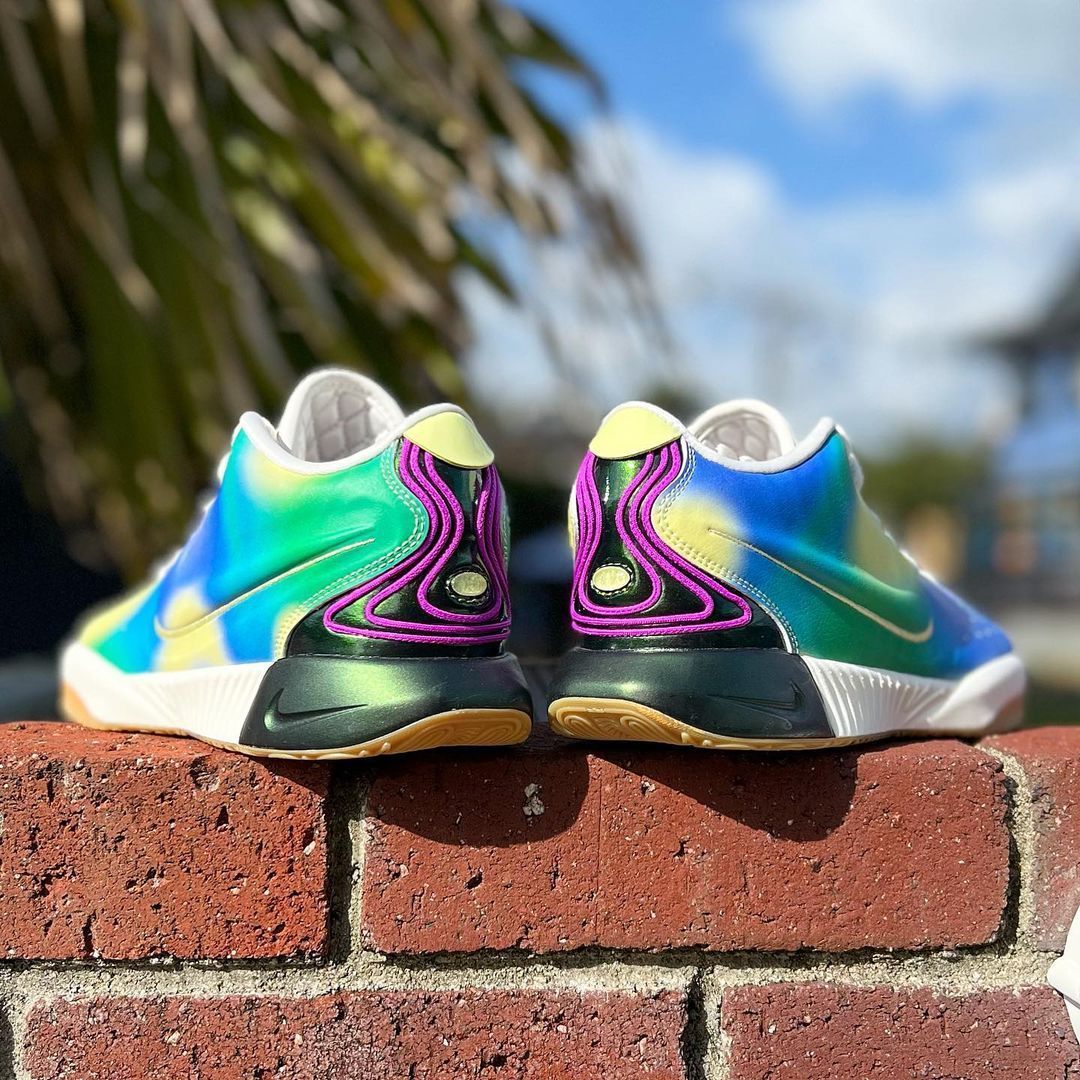 NIKE LEBRON 21 GS MULTI COLOR ナイキ レブロン 21 【BOY'S
