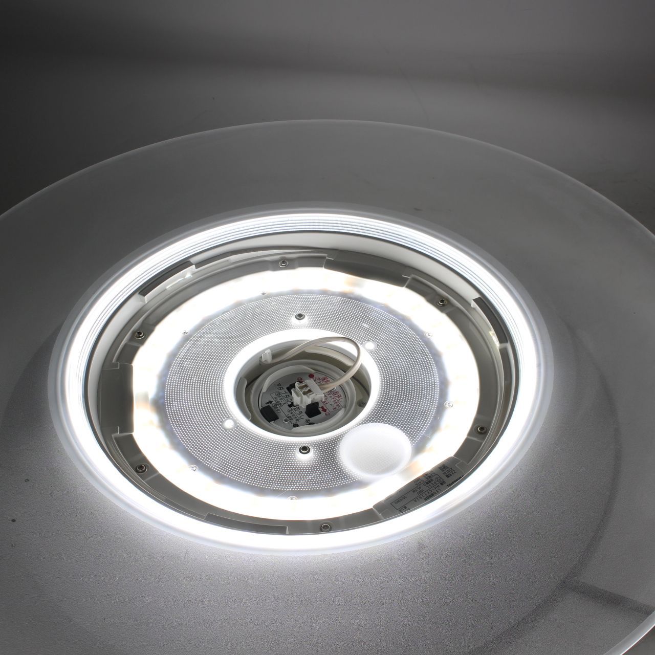 562)【美品/2022年製】パナソニック LEDシーリングライト ~12畳 HH