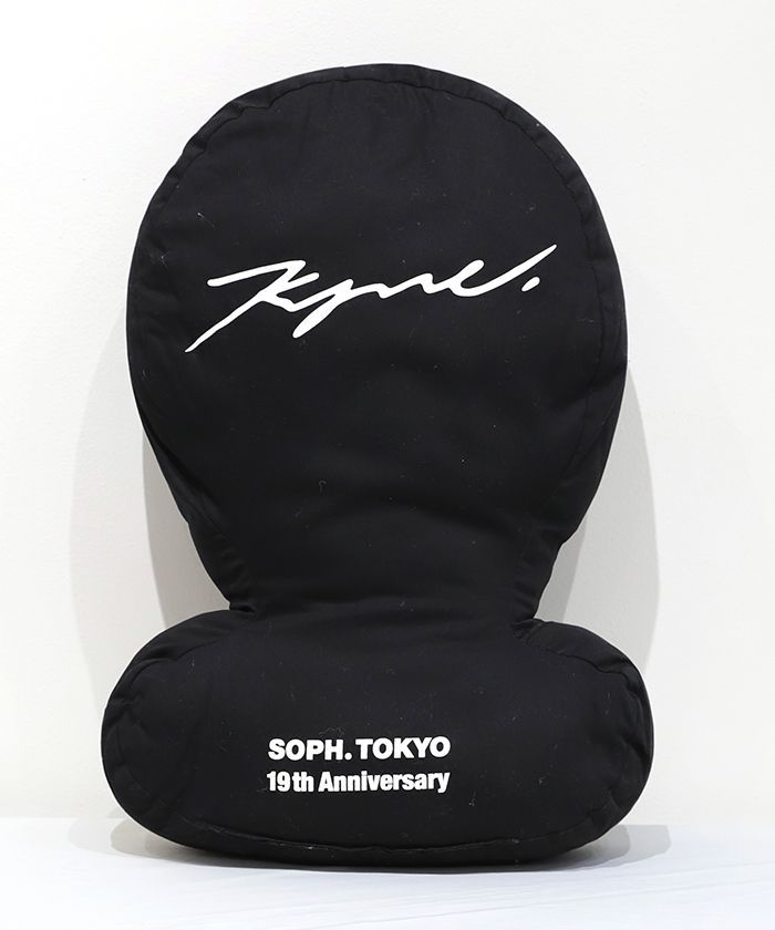 kyne soph tokyo 19th anniversary クッション soph.tokyo 19th anniversary kyne クッション