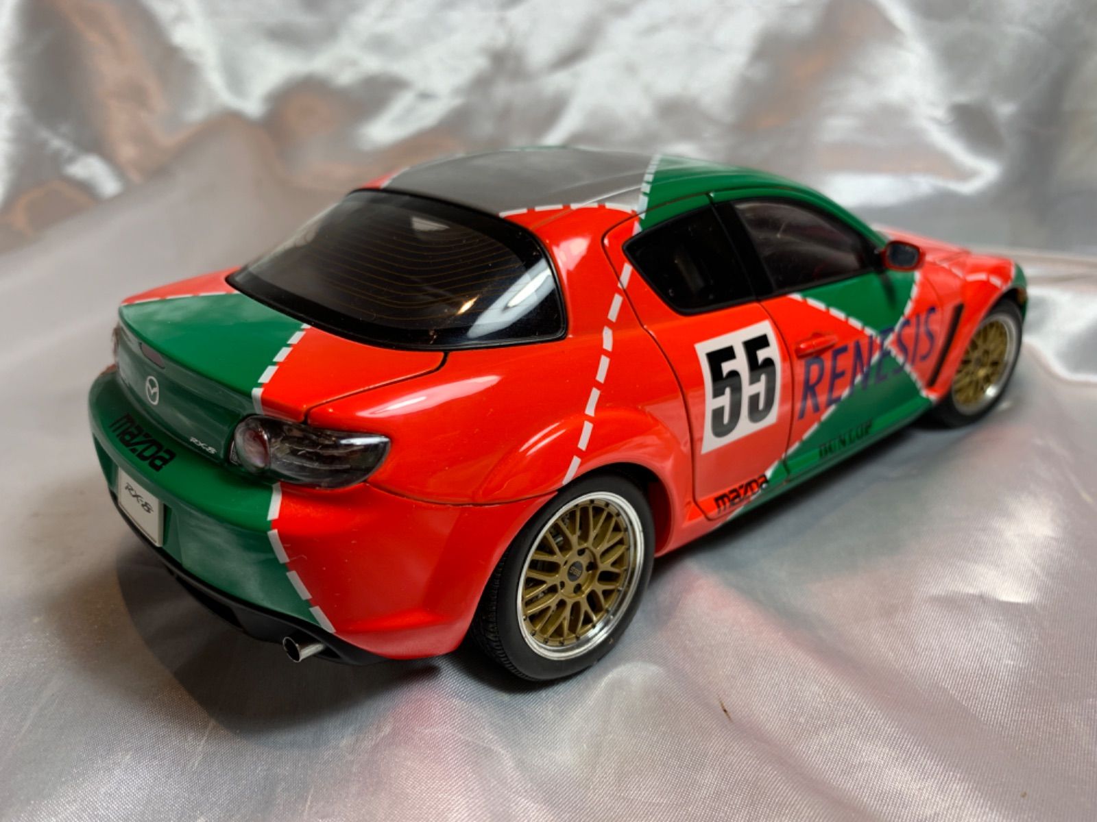 値下げしました★140.マツダ　Mazda RX-8 オートアート　1/18