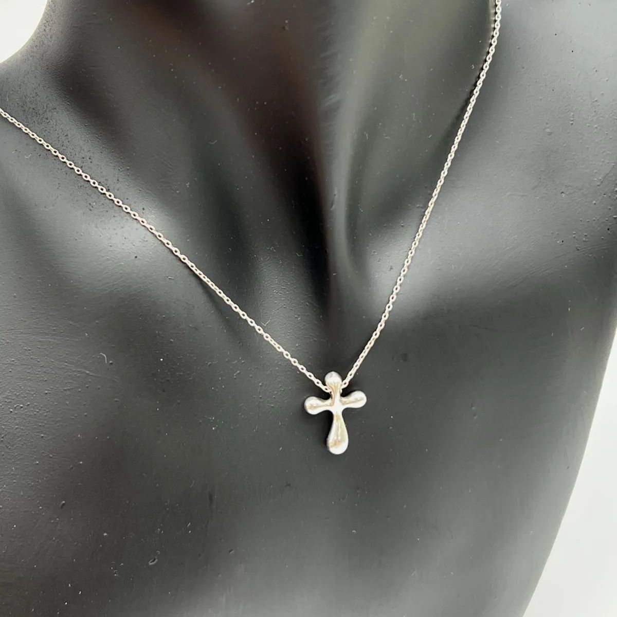 ✨️Tiffan & Co.✨️ティファニー ティアドロップ クロス