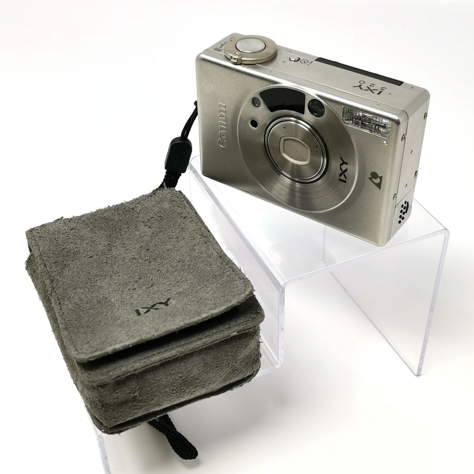 Canon キャノン IXY320 コンパクト デジタルカメラ シルバー