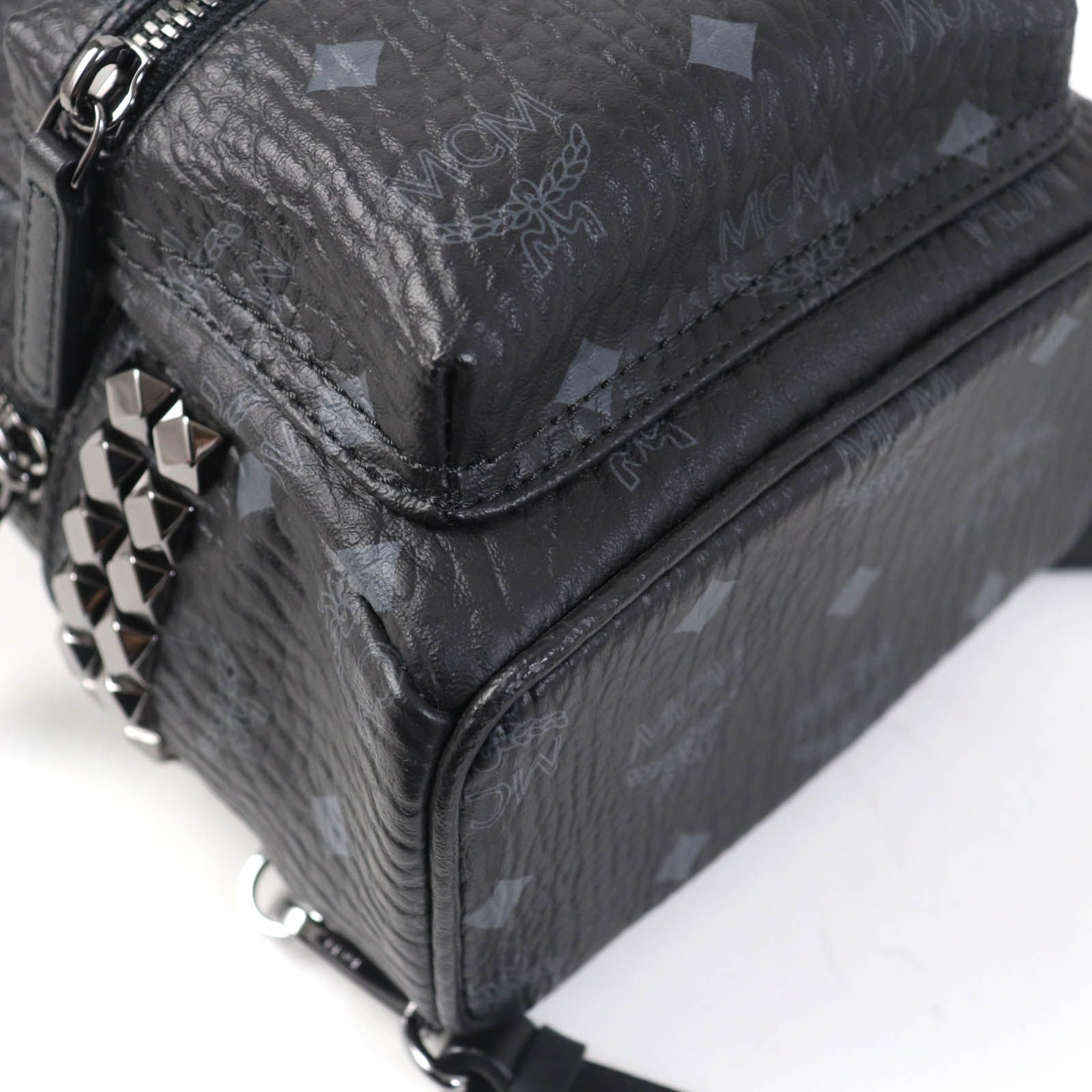 極美品☆MCM エム・シー・エム Stark ベベブー サイドスタッズ 美品MCM 