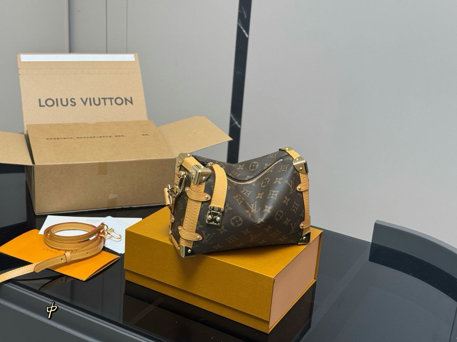 SSQ042 LOUIS VUITTON ルイヴィトン 箱 セット 今日特価】LV Soft Trunk Box / ルイヴィトン ソフト トランク
