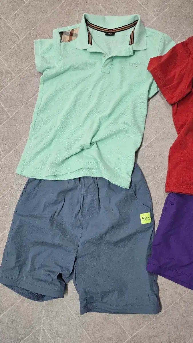 男の子服のコレクション