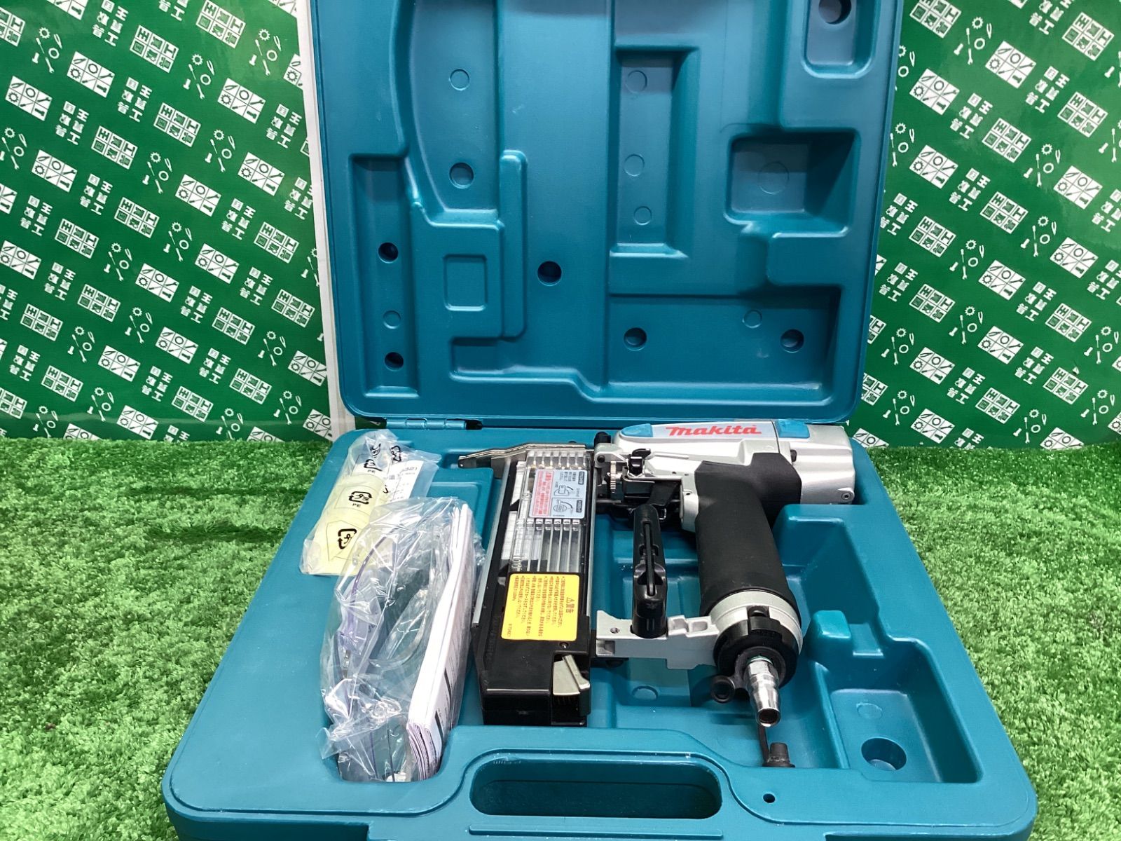 makita マキタ 50mm 常圧仕上釘打 AF502N | ITUZXCPRG9TA