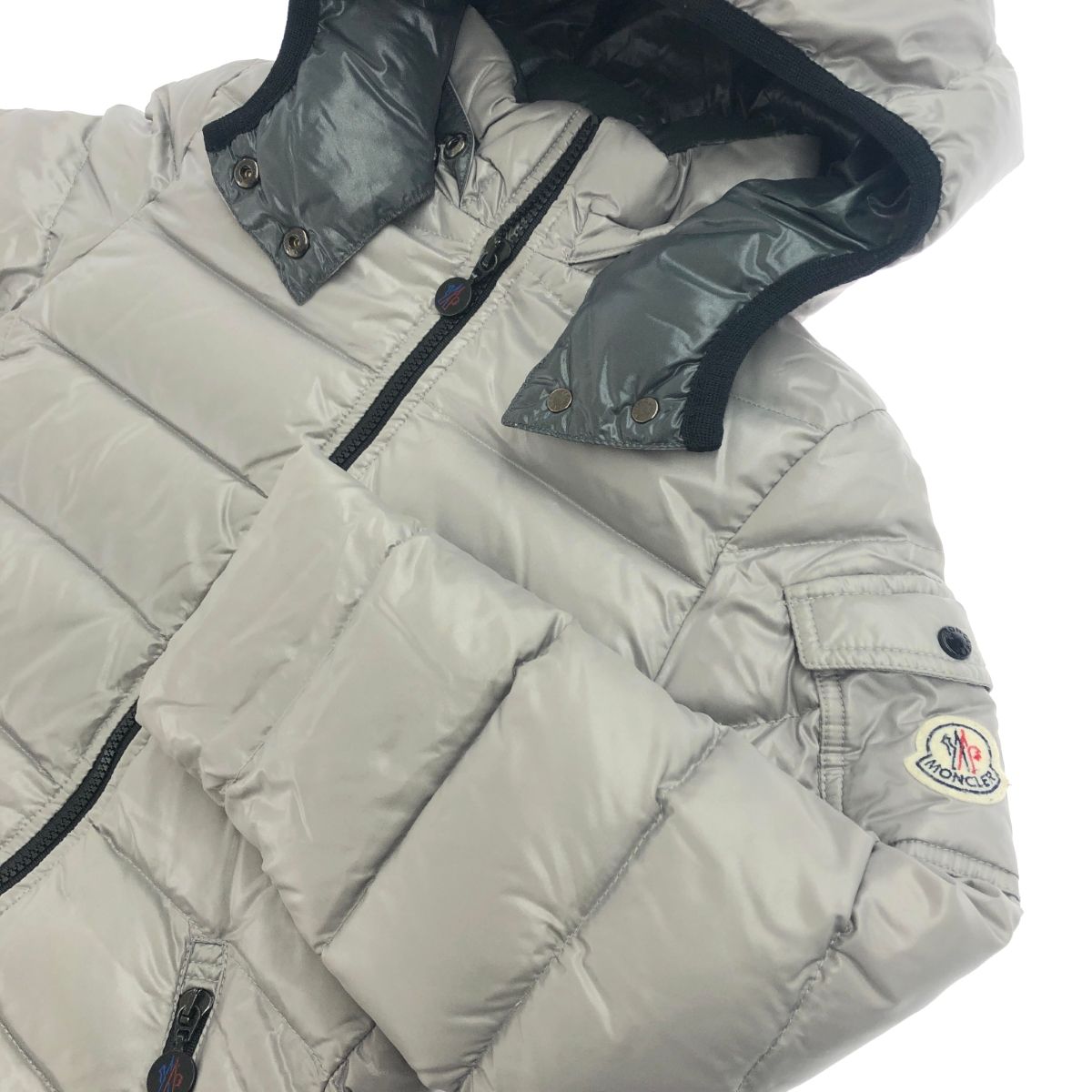 MONCLER モンクレール