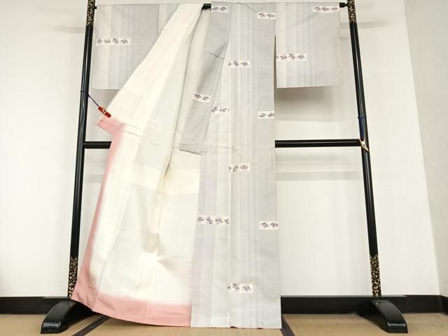 平和屋着物○本場大島紬 白大島 9マルキ 総絣 横段花文 正絹 逸品  