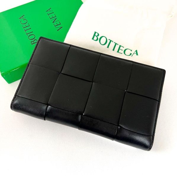 ボッテガヴェネタ  BOTTEGA VENETA  カセット ジップアラウンドウォレット 長財布 レザー マキシ