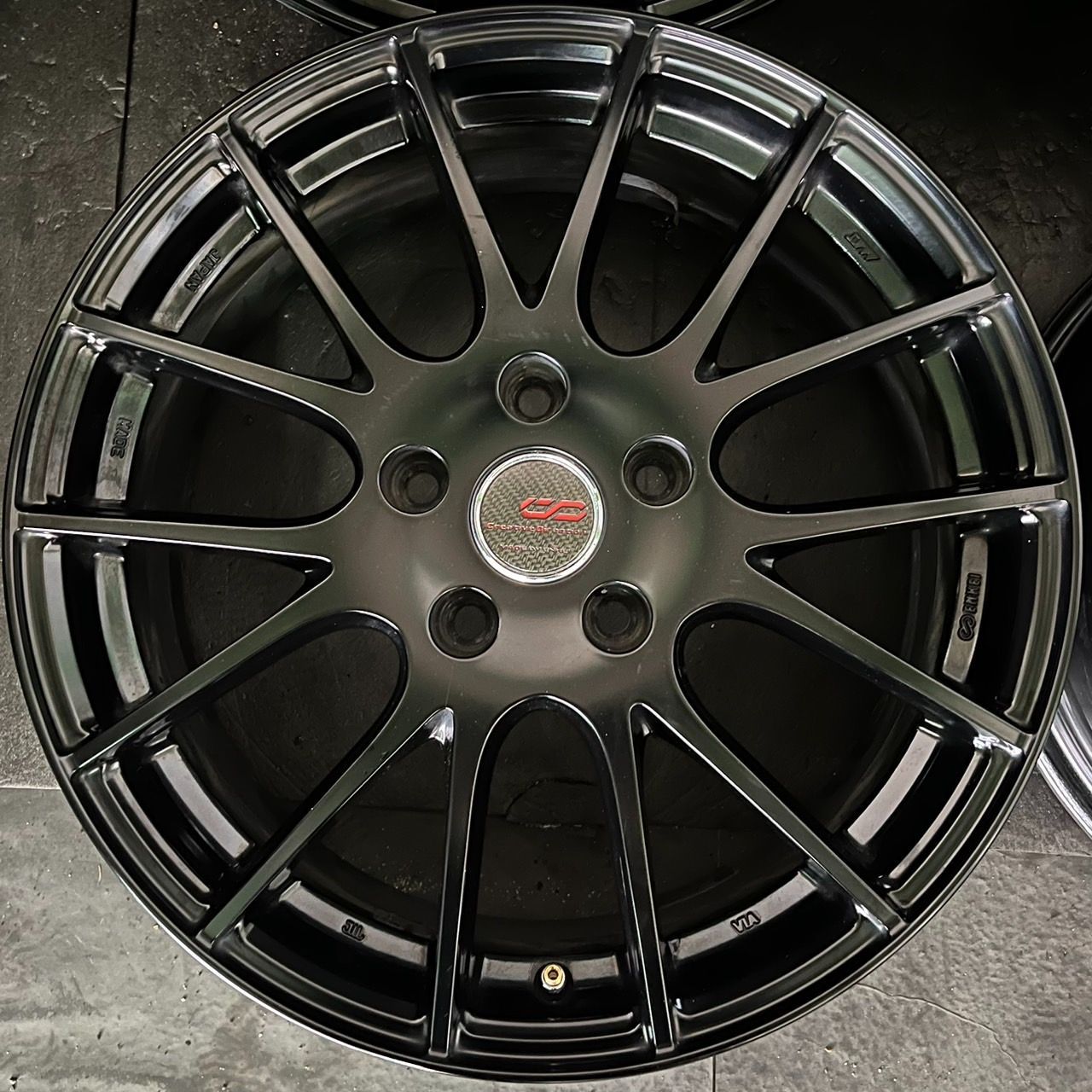 エンケイ ENKEI Creative Direction 17インチ 4本 114.3 17×7J 53 ハブ径約73 JAPAN ホイール h_320 FFCRYSTALESIA_COM