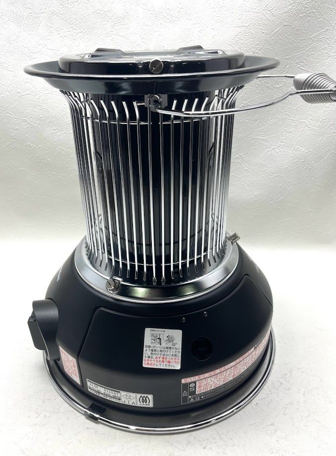 開封済・未使用品】 イワタニ カセットガスストーブ マル暖 CB-STV-MRD