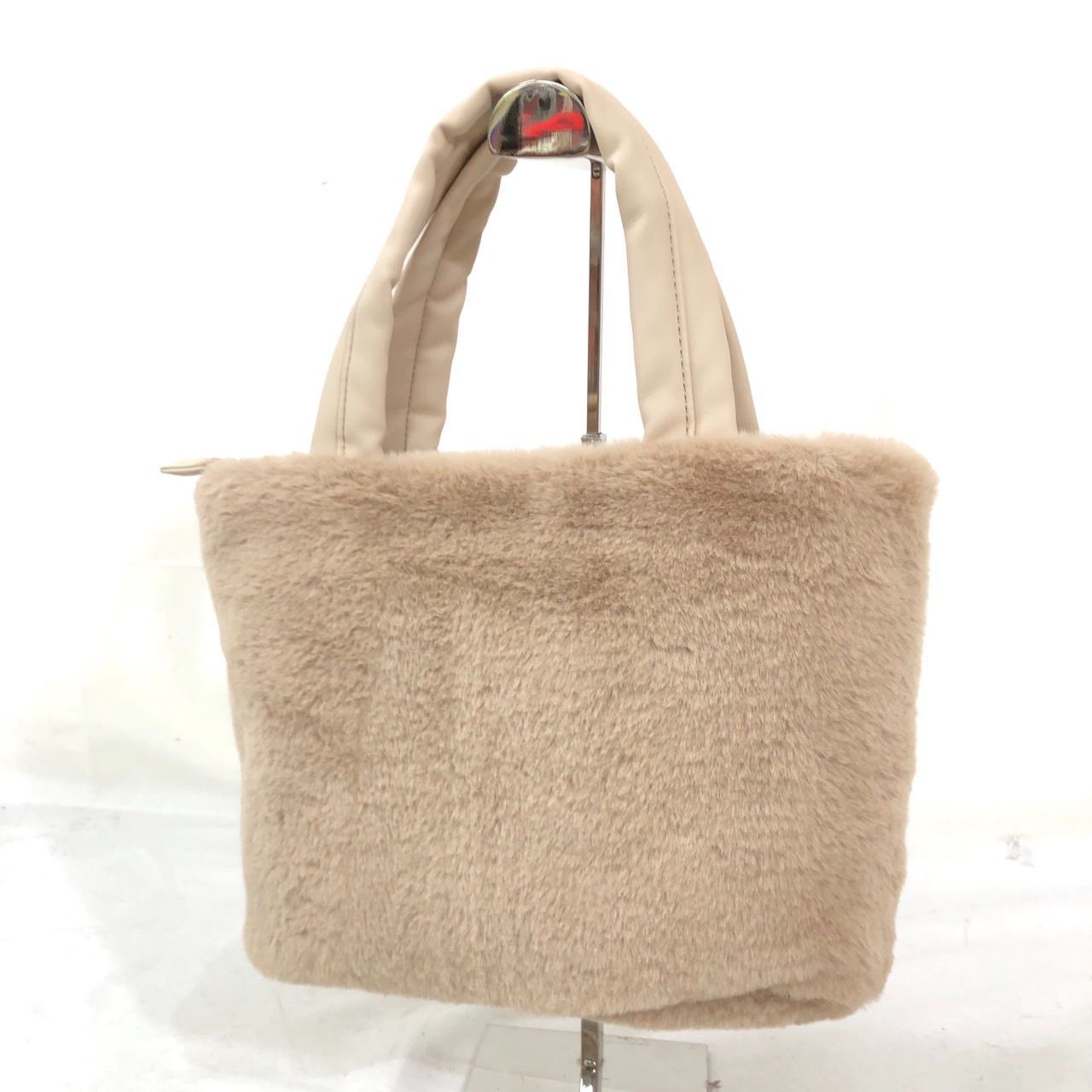 美品 MARY QUANT マリークワント ファーデイジーライン