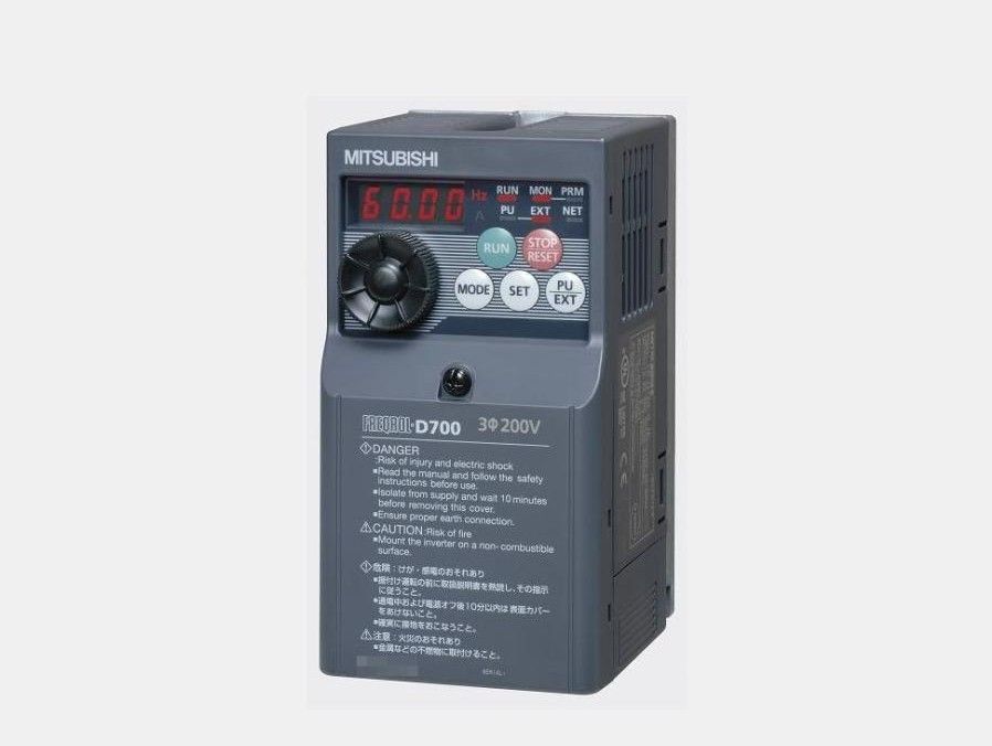 ●複数在庫有● 三菱 インバーター FR-D720-0.4K コンパクト サイズ 小型 小形 MITSUBISHI 200V
