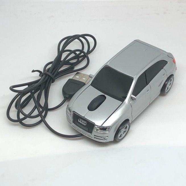 Audi 100周年記念品 車型マウス ミニカー アウディ Audi Q5 USBマウス - メルカリ