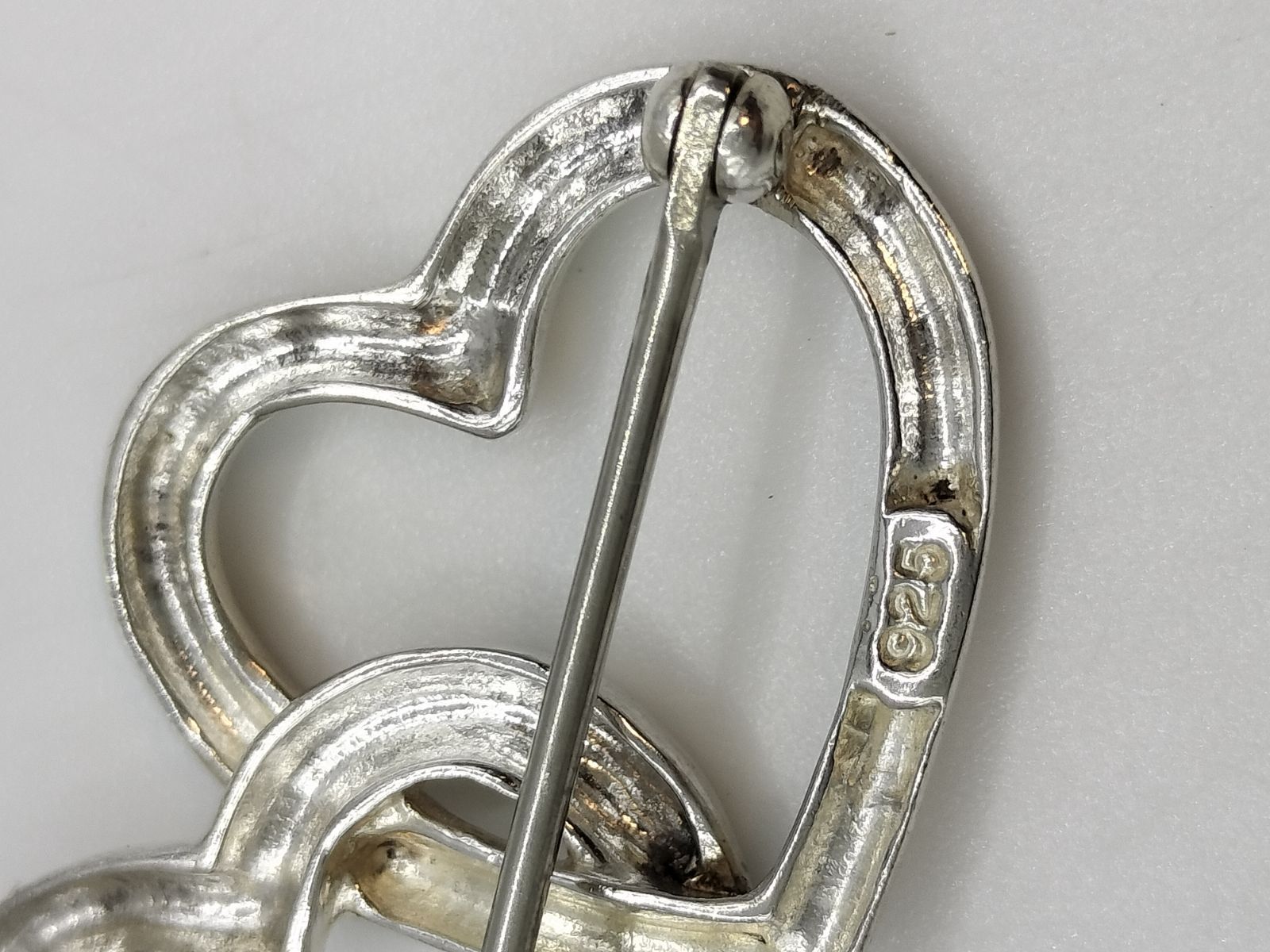 【美品】Tiffany ティファニー ラビングハート ブローチ シルバー925 楽天市場】Tiffany & Co. ティファニー ラビング ハート