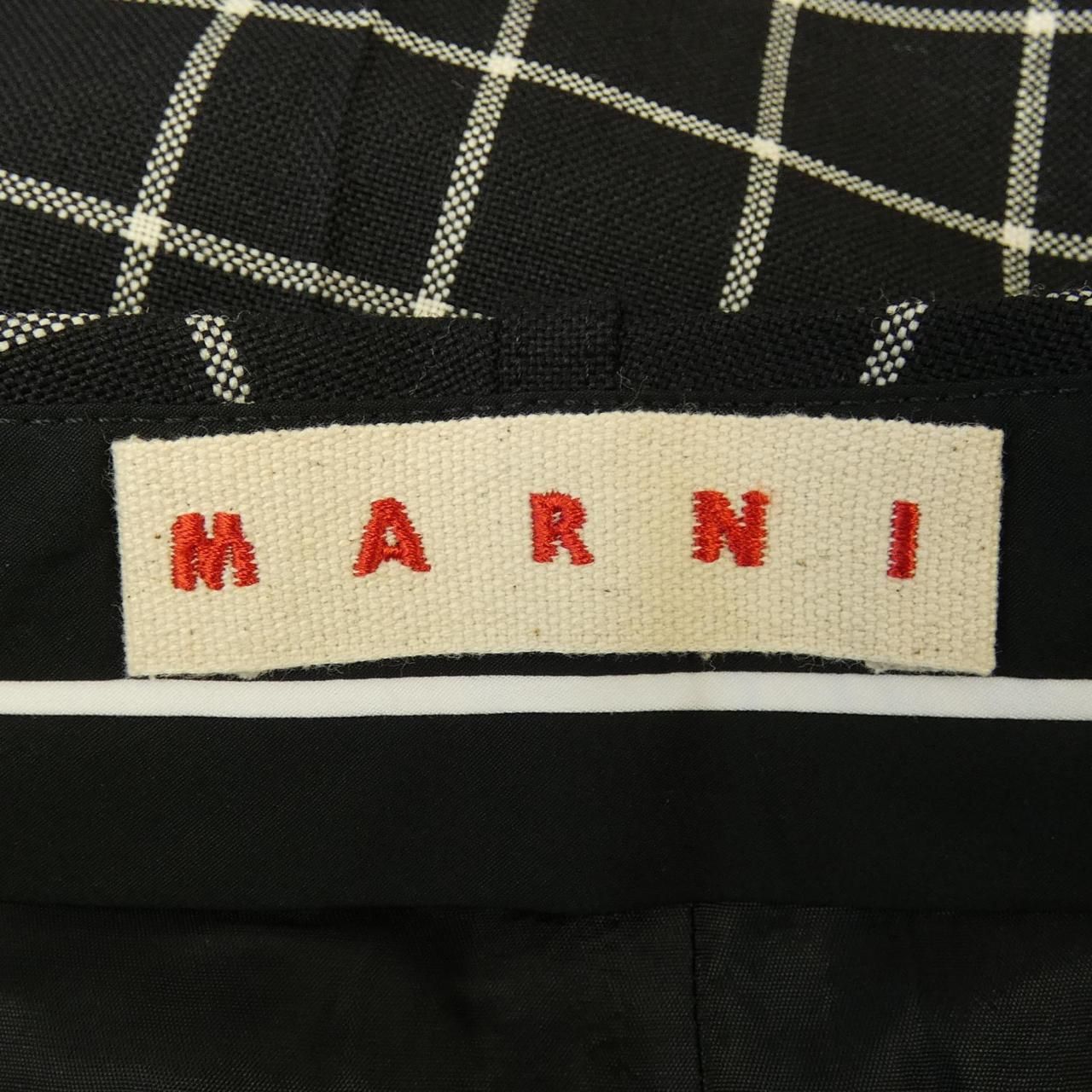 マルニ MARNI