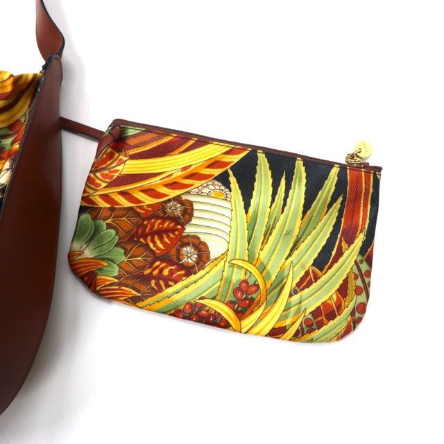 Salvatore Ferragamo ショルダーバッグ マルチカラー PVC レザー 総柄  