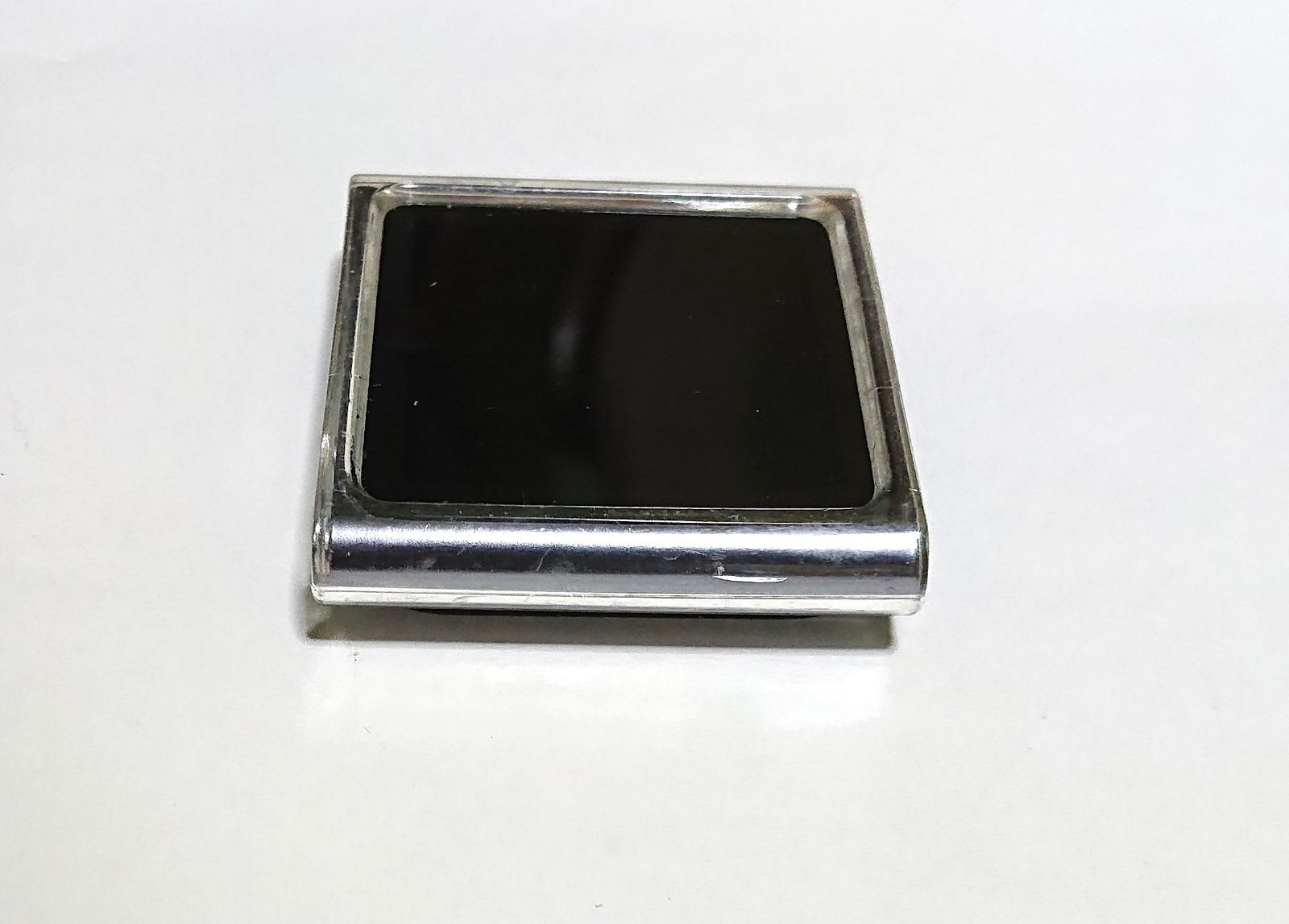 【ジャンク品】Apple iPod nano 16GB MC694J