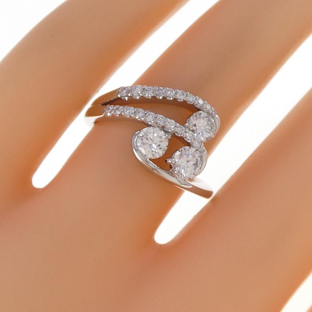 PT900 ダイヤモンドリング　　　　　【✨最終お値下げ】 リメイク】PT900 ダイヤモンド リング 0.69CT E-F VS1 VG-GOOD