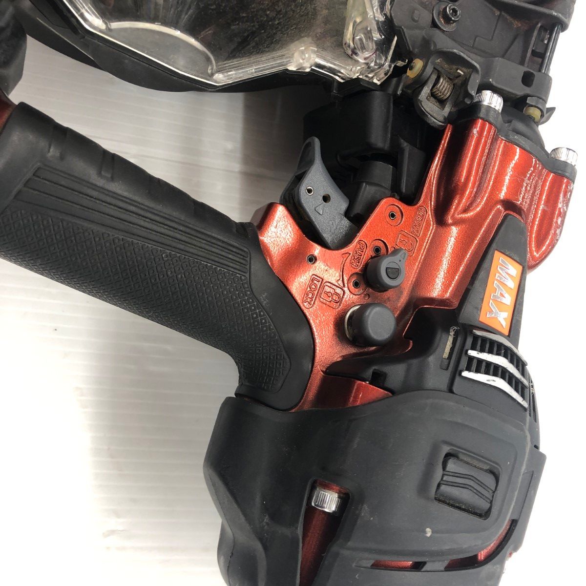 ДД MAX マックス エア釘打ち 程度B ケース付 高圧 90mm 23613007F HN-90N6 D やや傷や汚れあり HRDEVELOPMENT_JP