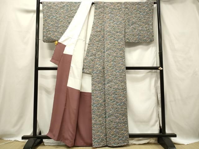 正絹　小紋　蝶　蛍暈し　飛び柄　鬼しぼ縮緬 正絹 小紋 蝶 蛍暈し 飛び柄 鬼しぼ縮緬 単衣 小紋フルセット