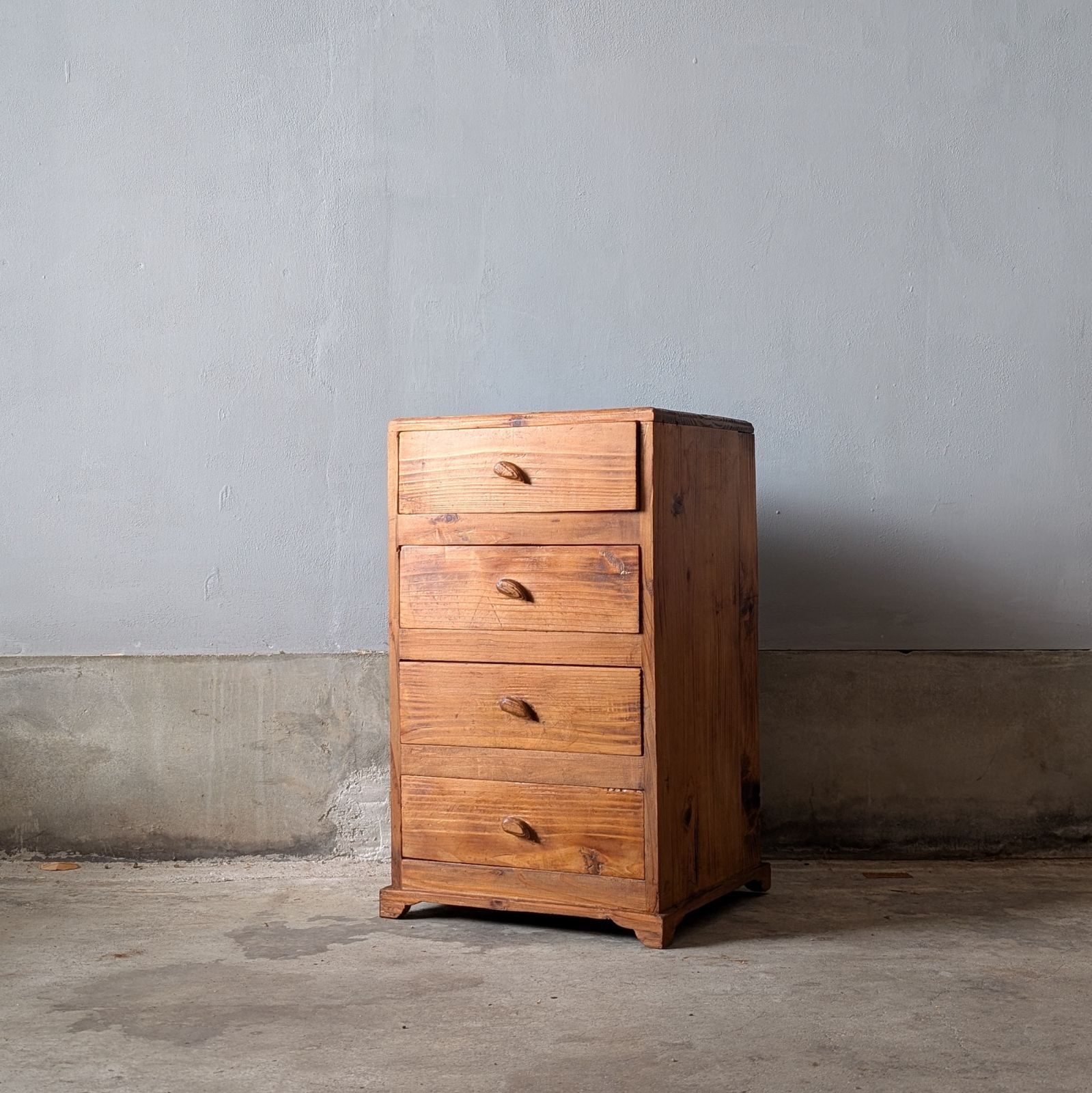 古家具 手作業で作られた温かみのある小抽斗 小物入れ 昭和レトロ アンティーク ヴィンテージ bytheways