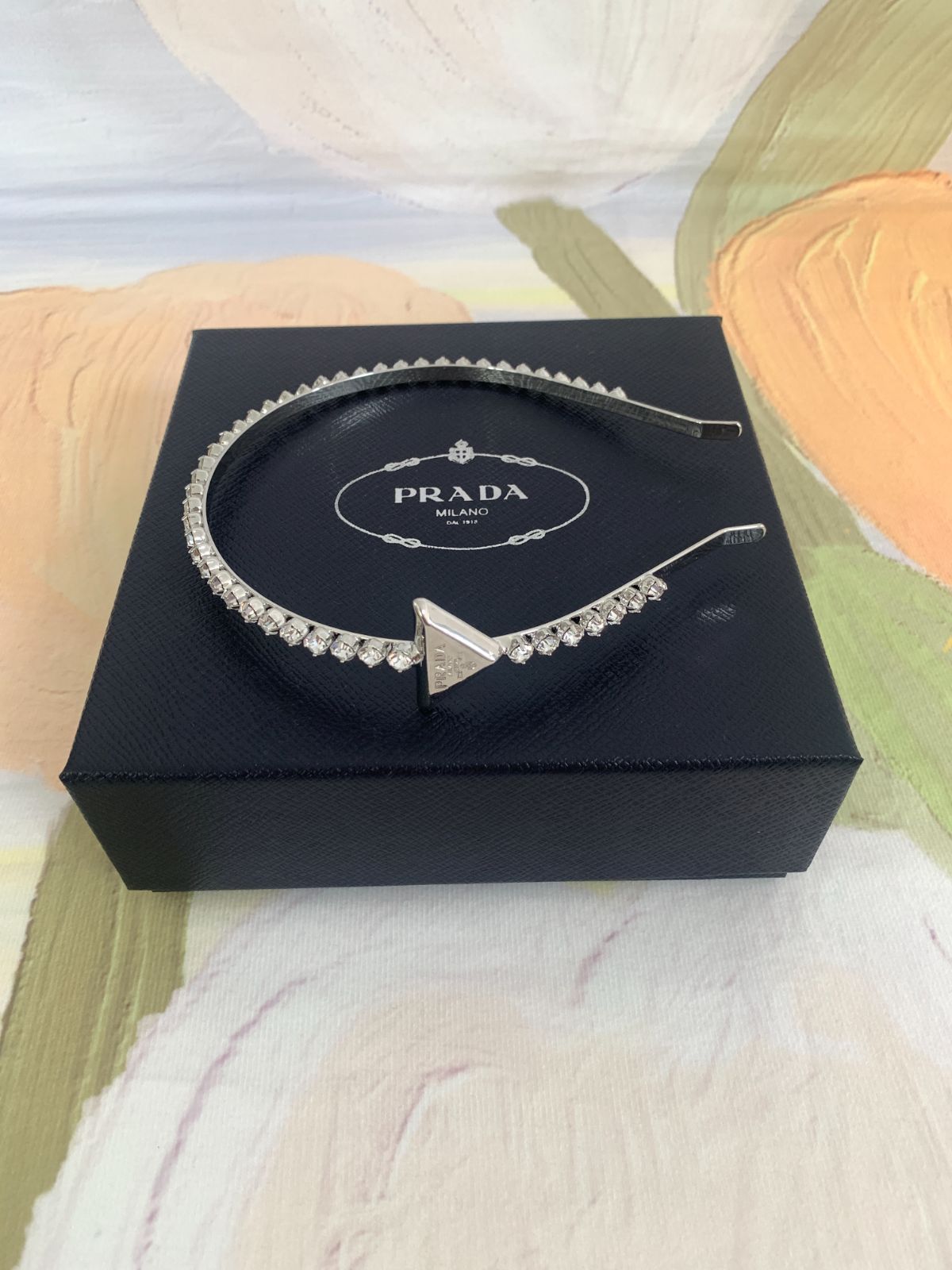 キラキラ PRADA プラダ 装飾付 ブラス ヘッドバンド カチューシャ 人気