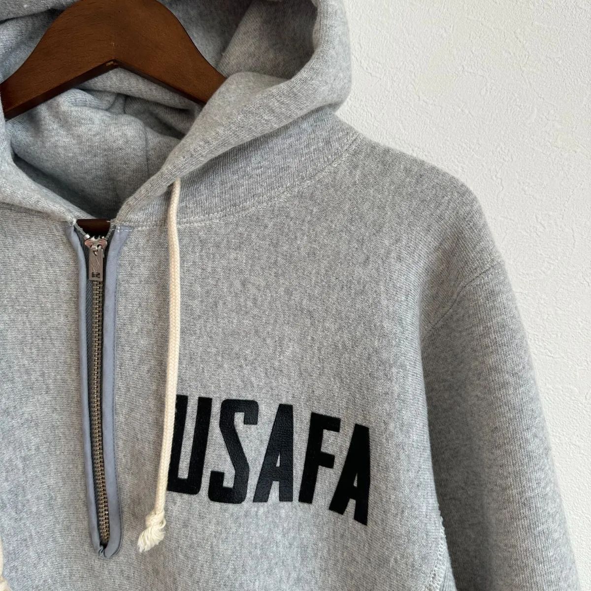 Champion - CHAMPION リバースウィーブ ハーフジップ スウェット アノラック 新品未使用 チャンピオン CHAMPION リバースウィーブ ハーフ
